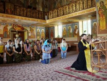 Choir “Cantabile” ASEM blessed for a festival in Hungary
